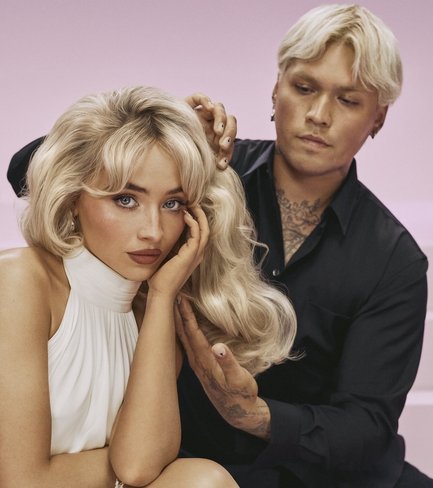Redken 2025 Sabrina Salon Finder Banner